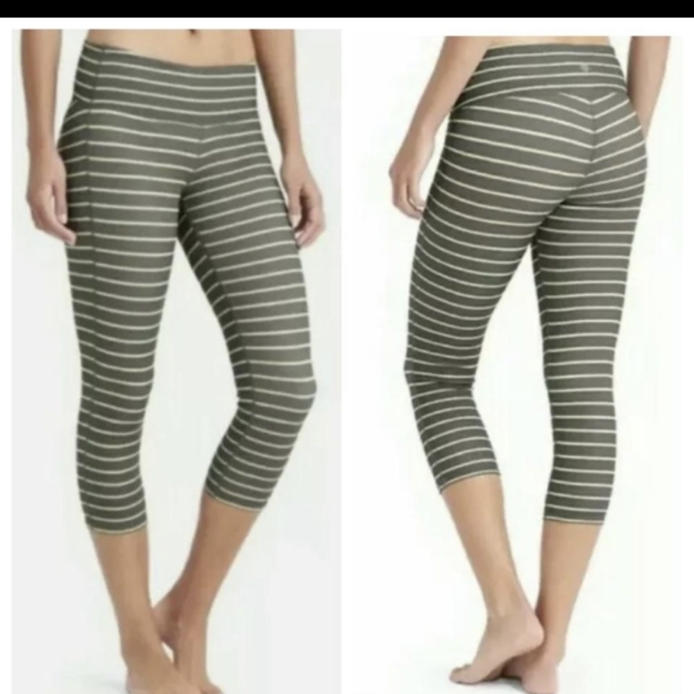 ATHLETA Chaturanga Cropped‎ Stripe Yoga Leggings Size Small Gray & Neon Green